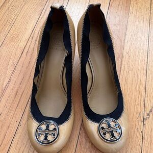 Tory Burch Emblem Wedge
